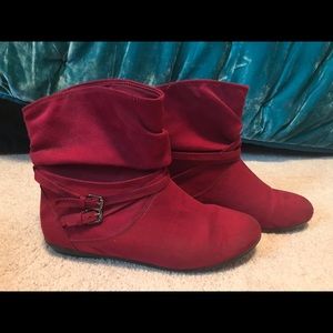 dark red ankle boots